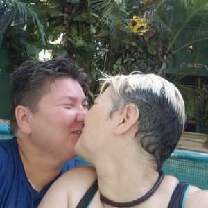 Meet your Posher, Leigh